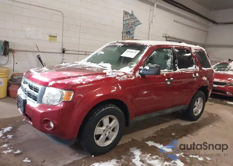 2012 Ford Escape Xlt z USA, uszkodzony, nr VIN 1FMCU0D78CKB44795